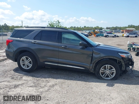 2020 Ford Explorer XLT with VIN 1FMSK7DH8LGC56664, listed as a IAAI auction lot 41934310 with 75,977 mi miles. Bid and sale history available at carsss.com. Image 13.