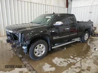 2010 GMC Sierra 1500 SLE z VIN 1GTSKVE36AZ243876, wystawiony jako Copart lot #59155185 z przebiegiem 146 591 mil mil oraz Czysty tytuł • Clean title. Historia ofert i sprzedaży dostępna na DreamBid. Obrazek 1.