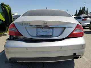 2009 Mercedes-Benz CLS 550 with VIN WDDDJ72X49A144598, listed as a Copart auction lot 62664585 with 130,412 mi miles and Salvage title. Bid and sale history available at DreamBid. Image 6.