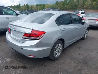 2015 Honda Civic LX z VIN 19XFB2F58FE276140, wystawiony jako IAAI lot #42150457 z przebiegiem 97 434 mil mil oraz . Historia ofert i sprzedaży dostępna na DreamBid. Obrazek 4.
