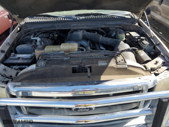 1999 Ford Super Duty F-250 XL with VIN 1FTNX20L8XEC12729, listed as a Copart auction lot 45023335 with 136,587 mi miles and Clean Title. Bid and sale history available at carsss.com. Image 7.