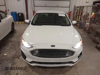 2019 Ford Fusion SE with VIN 3FA6P0H78KR210183, listed as a IAAI auction lot 41489110 with 139,615 mi miles. Bid and sale history available at carsss.com. Image 12.