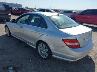 2008 Mercedes-Benz C-Class 3.0L Sport with VIN WDDGF81XX8F145536, listed as a IAAI auction lot 41807616 with 194,123 mi miles. Bid and sale history available at carsss.com. Image 3.