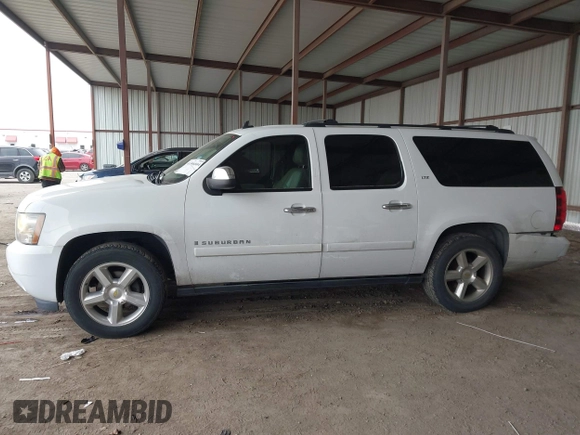 2008 Chevrolet Suburban LT w/3LT with VIN 3GNFC16088G176940, listed as a IAAI auction lot 41596604 with 264,173 mi miles. Bid and sale history available at carsss.com. Image 14.