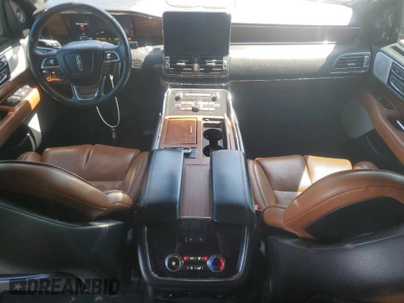 2018 Lincoln Navigator Reserve with VIN 5LMJJ2LTXJEL10513, listed as a Copart auction lot 56628105 with 64,799 mi miles and Salvage title. Bid and sale history available at DreamBid. Image 8.