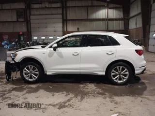 2021 Audi Q3 S line Premium with VIN WA1DECF36M1021600, listed as a IAAI auction lot 41081075 with 40,860 mi miles and . Bid and sale history available at DreamBid. Image 15.