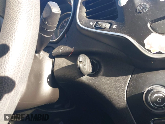 2019 Jeep Cherokee Latitude with VIN 1C4PJLCX6KD285305, listed as a IAAI auction lot 41670351 with 20,343 mi miles and . Bid and sale history available at DreamBid. Image 11.