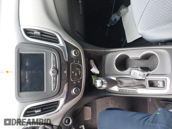 2019 Chevrolet Equinox LS with VIN 2GNAXHEV8K6108399, listed as a IAAI auction lot 42084167 with 72,385 mi miles and . Bid and sale history available at carsss.com. Image 11.