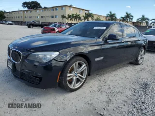 2013 BMW 7 Series 740Li xDrive с VIN WBAYF4C53DDE23895, выставлен на аукционе Copart как лот 47223065 с пробегом 135 567 миль миль и Списание • Salvage title. История ставок и продаж доступна на DreamBid. Изображение 1.