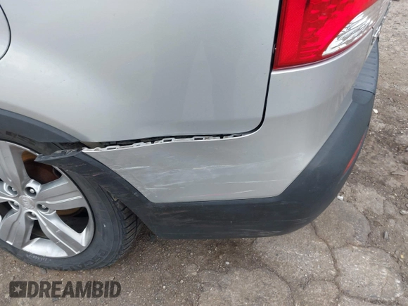 2012 Kia Sorento EX with VIN 5XYKU4A2XCG256830, listed as a IAAI auction lot 42031102 with 200,957 mi miles. Bid and sale history available at carsss.com. Image 6.