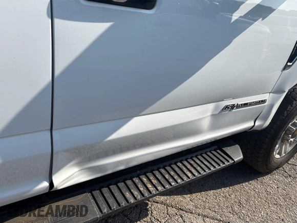 2019 Ford F-250 XL z VIN 1FT7W2BT4KEG48172, wystawiony jako IAAI lot #42556049 z przebiegiem 89 463 mil mil oraz . Historia ofert i sprzedaży dostępna na DreamBid. Obrazek 23.
