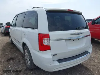 2014 Chrysler Town & Country Touring with VIN 2C4RC1BG4ER404320, listed as a IAAI auction lot 42075325 with 233,018 mi miles. Bid and sale history available at carsss.com. Image 3.