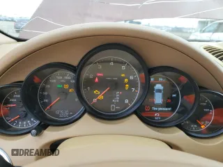 2012 Porsche Cayenne z VIN WP1AA2A21CLA06372, wystawiony jako Copart lot #49437725 z przebiegiem 137 530 mil mil oraz Szkoda całkowita • Salvage title. Historia ofert i sprzedaży dostępna na DreamBid. Obrazek 9.
