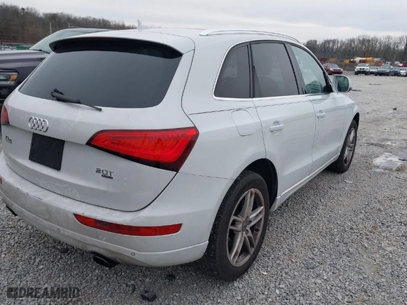 2013 Audi Q5 Premium Plus with VIN WA1LFAFP7DA046019, listed as a IAAI auction lot 41385086 with 174,756 mi miles. Bid and sale history available at carsss.com. Image 4.