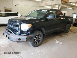 2017 Toyota Tundra SR с VIN 5TFUW5F14HX630295, выставлен на аукционе Copart как лот 60036835 с пробегом 192 083 миль миль и Списание • Salvage title. История ставок и продаж доступна на DreamBid. Изображение 1.