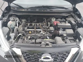 2019 Nissan Kicks SR with VIN 3N1CP5CU1KL506188, listed as a IAAI auction lot 41939449 with 15,926 mi miles. Bid and sale history available at carsss.com. Image 10.