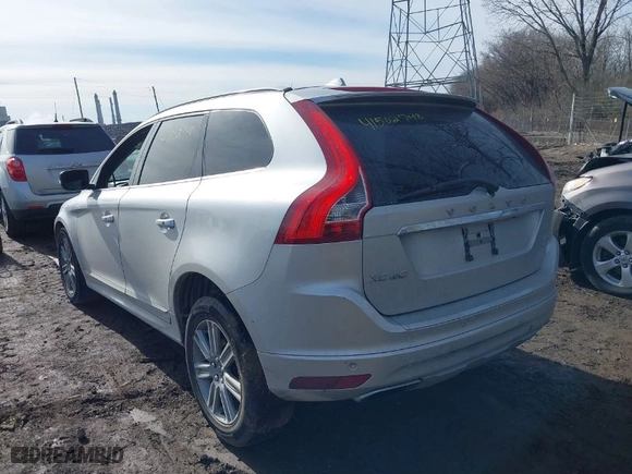 2016 Volvo XC60 T6 Drive-E with VIN YV449MRK6G2917913, listed as a IAAI auction lot 41502748 with NaN miles. Bid and sale history available at carsss.com. Image 3.