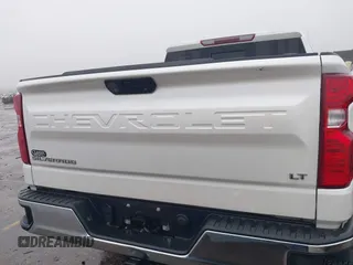 2019 Chevrolet Silverado 1500 LT with VIN 3GCUWCED5KG204899, listed as a IAAI auction lot 41435580 with 50,011 mi miles and . Bid and sale history available at DreamBid. Image 16.