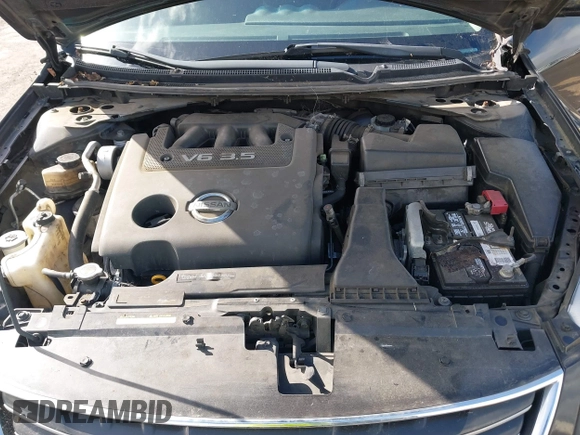 2010 Nissan Altima 3.5 SR with VIN 1N4BL2AP7AN510735, listed as a IAAI auction lot 41820166 with 184,172 mi miles. Bid and sale history available at carsss.com. Image 10.