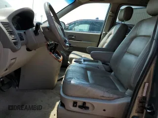 2005 Kia Sedona LX with VIN KNDUP131X56672224, listed as a Copart auction lot 88444405 with 151,386 mi miles and Salvage Title. Bid and sale history available at carsss.com. Image 7.