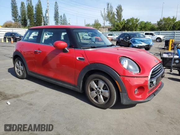 2020 MINI Hardtop Cooper with VIN WMWXR3C06L2L86396, listed as a Copart auction lot 50814365 with 26,097 mi miles and Non repairable. Bid and sale history available at DreamBid. Image 4.