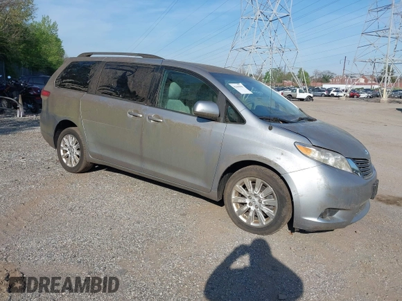 2011 Toyota Sienna LE with VIN 5TDJK3DC9BS012944, listed as a IAAI auction lot 42106998 with 108,700 mi miles. Bid and sale history available at carsss.com. Image 1.