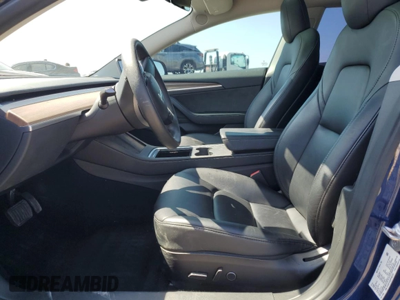 2023 Tesla Model 3 z VIN 5YJ3E1EA2PF462187, wystawiony jako Copart lot #50172395 z przebiegiem 70 225 mil mil oraz Szkoda całkowita • Salvage title. Historia ofert i sprzedaży dostępna na DreamBid. Obrazek 7.