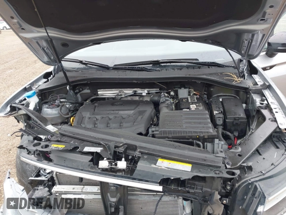 2023 Volkswagen Tiguan SE R-Line Black with VIN 3VV8B7AX3PM130610, listed as a IAAI auction lot 42011131 with 21,980 mi miles and . Bid and sale history available at DreamBid. Image 10.