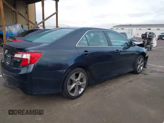 2014 Toyota Camry L with VIN 4T1BF1FK1EU396294, listed as a IAAI auction lot 41267658 with 120,898 mi miles. Bid and sale history available at carsss.com. Image 4.