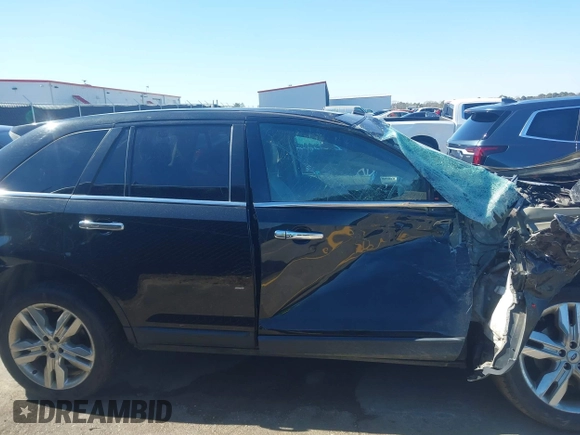 2014 Ford Edge Limited with VIN 2FMDK3KC9EBA01900, listed as a IAAI auction lot 41661823 with 211,598 mi miles. Bid and sale history available at carsss.com. Image 13.