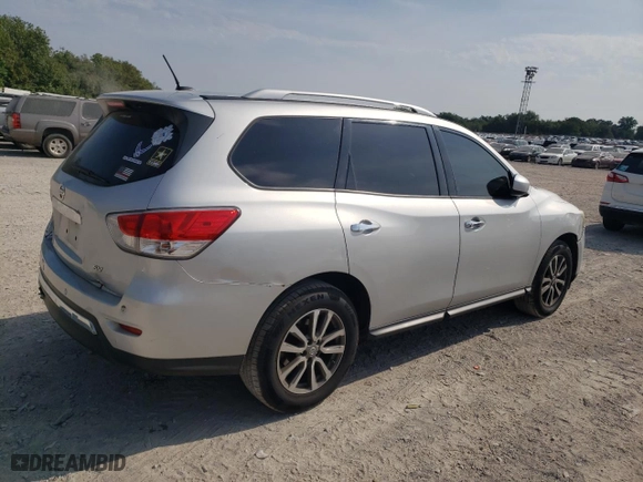 2015 Nissan Pathfinder S with VIN 5N1AR2MN6FC654757, listed as a Copart auction lot 68568464 with 211,309 mi miles and Salvage Title. Bid and sale history available at carsss.com. Image 3.