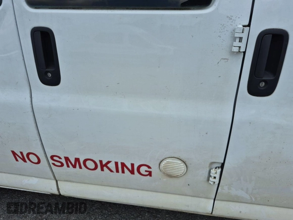2014 Chevrolet Express Cargo with VIN 1GCWGFCG4E1148722, listed as a IAAI auction lot 42785369 with 188,945 mi miles and . Bid and sale history available at DreamBid. Image 2.