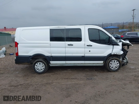 2016 Ford Transit Cargo with VIN 1FTYR1ZM8GKB37562, listed as a IAAI auction lot 41997797 with 71,452 mi miles. Bid and sale history available at carsss.com. Image 14.