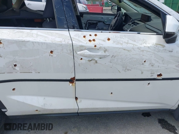 2018 Lexus NX 300 z VIN JTJBARBZXJ2154661, wystawiony jako IAAI lot #42018090 z przebiegiem Nie podano mil oraz . Historia ofert i sprzedaży dostępna na DreamBid. Obrazek 17.