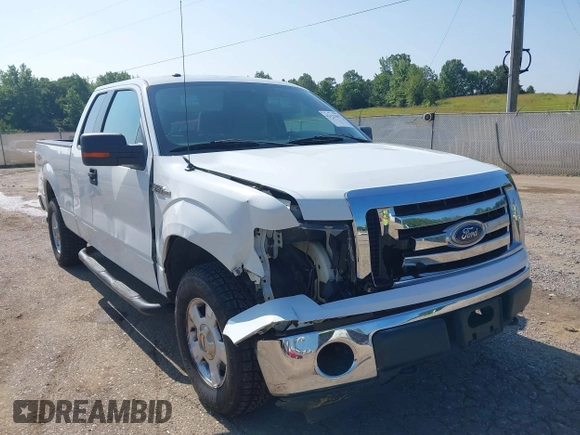2010 Ford F-150 XL z VIN 1FTFX1EV3AKE81304, wystawiony jako IAAI lot #42423867 z przebiegiem 214 188 mil mil oraz . Historia ofert i sprzedaży dostępna na DreamBid. Obrazek 6.