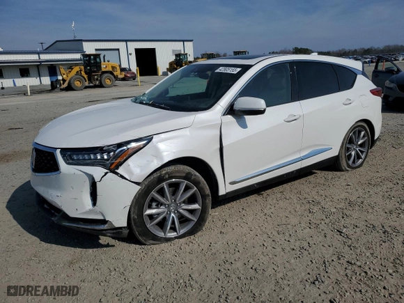 2024 Acura RDX w/Technology Package with VIN 5J8TC2H53RL015007, listed as a Copart auction lot 42805155 with 9,637 mi miles and Salvage Title. Bid and sale history available at carsss.com. Image 1.