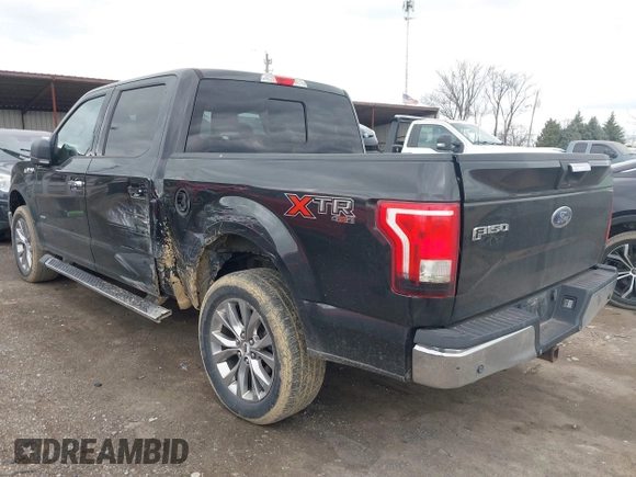 2015 Ford F-150 XLT with VIN 1FTEW1EP6FFA91667, listed as a IAAI auction lot 42011501 with 237,262 mi miles and . Bid and sale history available at carsss.com. Image 3.