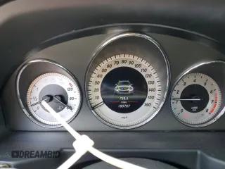 2013 Mercedes-Benz GLK 350 z VIN WDCGG8JB8DF989686, wystawiony jako Copart lot #56307365 z przebiegiem 180 707 mil mil oraz Szkoda całkowita • Salvage title. Historia ofert i sprzedaży dostępna na DreamBid. Obrazek 9.