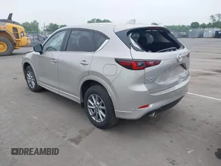 2024 Mazda CX-5 S Select with VIN JM3KFBBLXR0501783, listed as a IAAI auction lot 42121513 with 17,349 mi miles and . Bid and sale history available at DreamBid. Image 3.