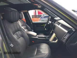 2021 Land Rover Range Rover P525 Westminster z VIN SALGS2SEXMA432049, wystawiony jako IAAI lot #41969977 z przebiegiem 41 117 mil mil oraz . Historia ofert i sprzedaży dostępna na DreamBid. Obrazek 5.