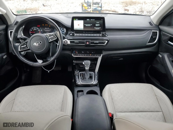 2021 Kia Seltos SX with VIN KNDETCA28M7156315, listed as a Copart auction lot 84033414 with 41,468 mi miles and Salvage Title. Bid and sale history available at carsss.com. Image 8.