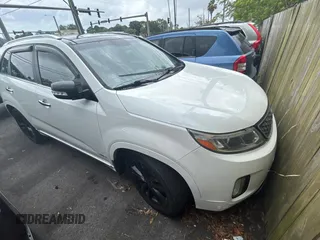 2014 Kia Sorento SX with VIN 5XYKWDA75EG469239, listed as a Copart auction lot 63707435 with 206,620 mi miles and Clean title. Bid and sale history available at DreamBid. Image 1.