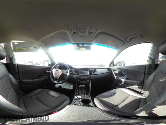 2019 Kia Niro EX with VIN KNDCC3LC8K5351854, listed as a IAAI auction lot 42064374 with 82,117 mi miles. Bid and sale history available at carsss.com. Image 19.