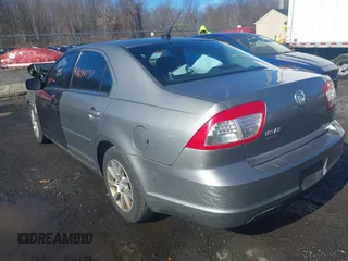 2008 Mercury Milan with VIN 3MEHM07Z78R662518, listed as a IAAI auction lot 41694137 with Not provided miles and . Bid and sale history available at DreamBid. Image 3.