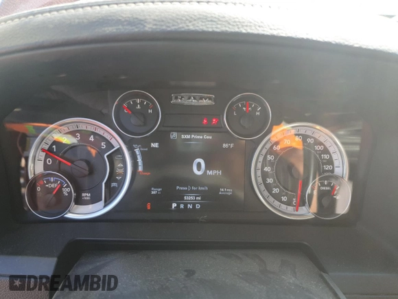 2015 Ram 2500 Laramie with VIN 3C6UR5NL2FG627544, listed as a Copart auction lot 61607835 with 53,253 mi miles and Salvage title. Bid and sale history available at DreamBid. Image 9.