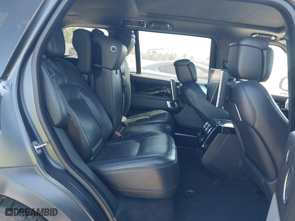 2020 Land Rover Range Rover Autobiography with VIN SALGV5SE1LA413848, listed as a IAAI auction lot 41828291 with 47,839 mi miles. Bid and sale history available at carsss.com. Image 8.