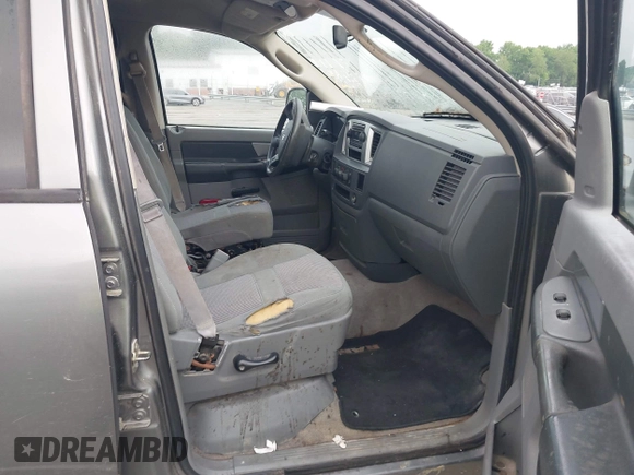 2007 Dodge Ram 1500 SLT with VIN 1D7HA18277S222583, listed as a IAAI auction lot 42092034 with 329,230 mi miles. Bid and sale history available at carsss.com. Image 5.