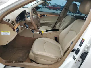 2008 Mercedes-Benz E 350 Luxury z VIN WDBUF56X88B250022, wystawiony jako Copart lot #59788895 z przebiegiem 110 565 mil mil oraz Szkoda całkowita • Salvage title. Historia ofert i sprzedaży dostępna na DreamBid. Obrazek 7.
