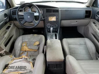 2005 Dodge Magnum RT z VIN 2D4GV58215H637696, wystawiony jako Copart lot #45533165 z przebiegiem 265 274 mil mil oraz Szkoda całkowita • Salvage title. Historia ofert i sprzedaży dostępna na DreamBid. Obrazek 8.