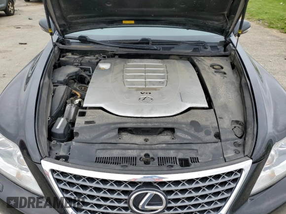 2011 Lexus LS 460 z VIN JTHCL5EF6B5010003, wystawiony jako Copart lot #54546225 z przebiegiem 279 058 mil mil oraz Nie do naprawy • Non repairable. Historia ofert i sprzedaży dostępna na DreamBid. Obrazek 11.